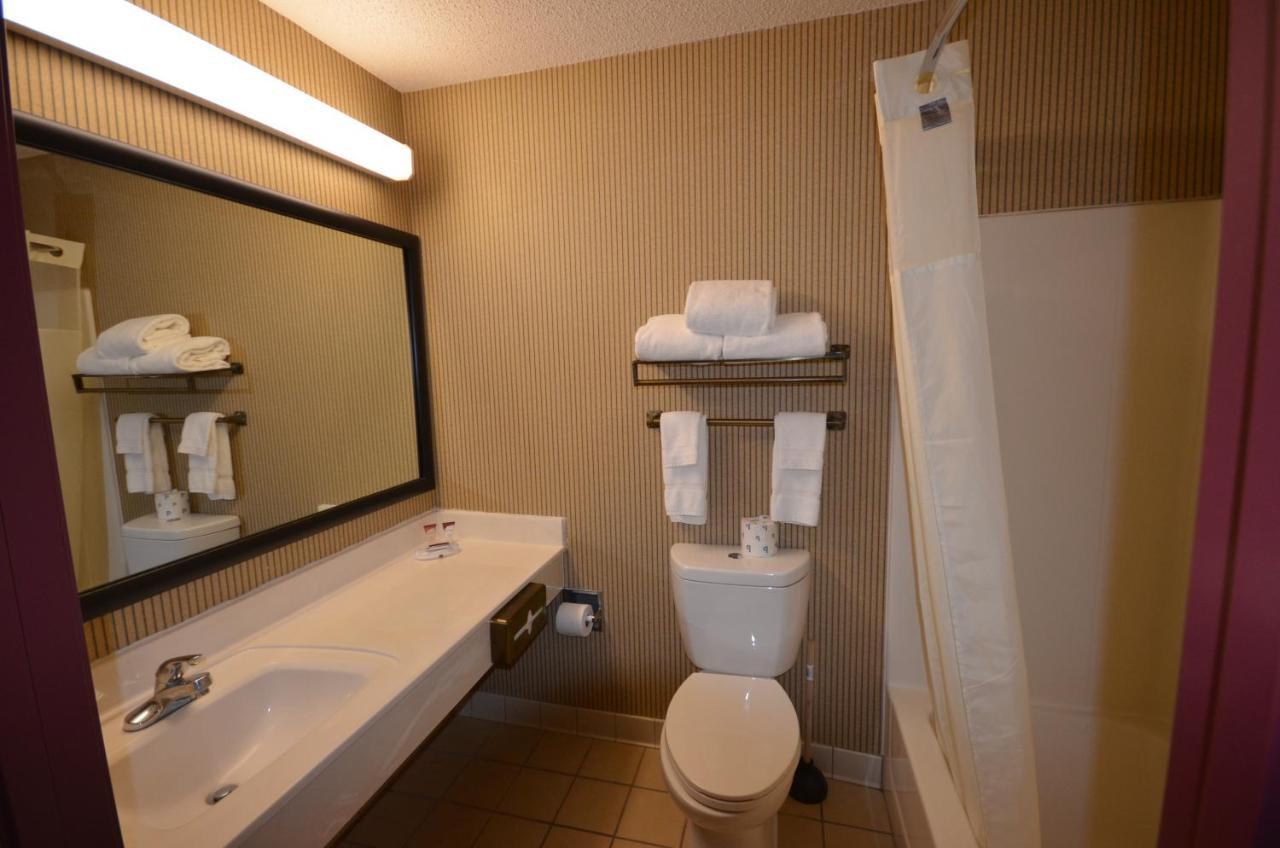 Townsquare Place Chaska Εξωτερικό φωτογραφία