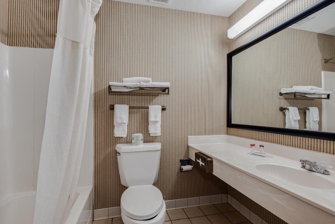 Townsquare Place Chaska Εξωτερικό φωτογραφία