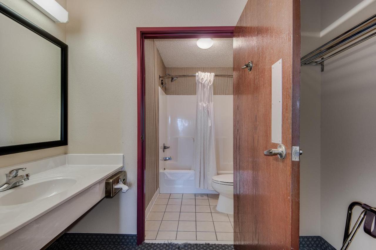 Townsquare Place Chaska Εξωτερικό φωτογραφία